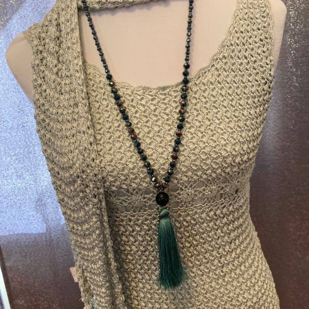 Cache Shirt/top - Picture 2 of 9